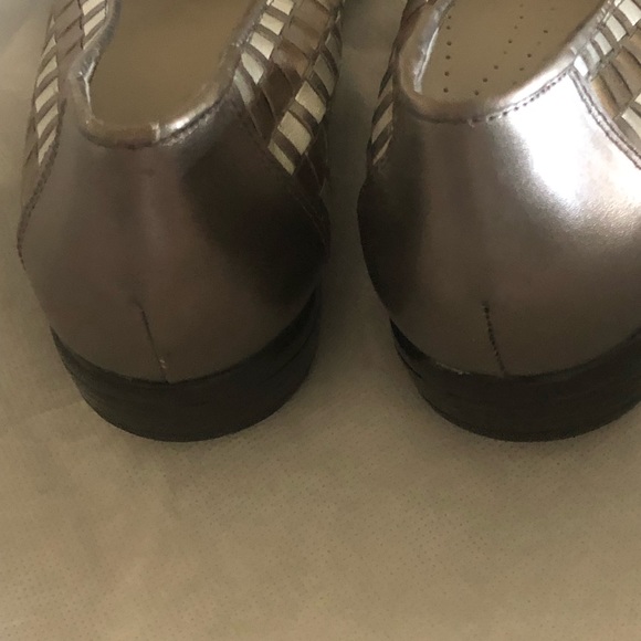 TROTTERS FLATS SHOES - Picture 7 of 12